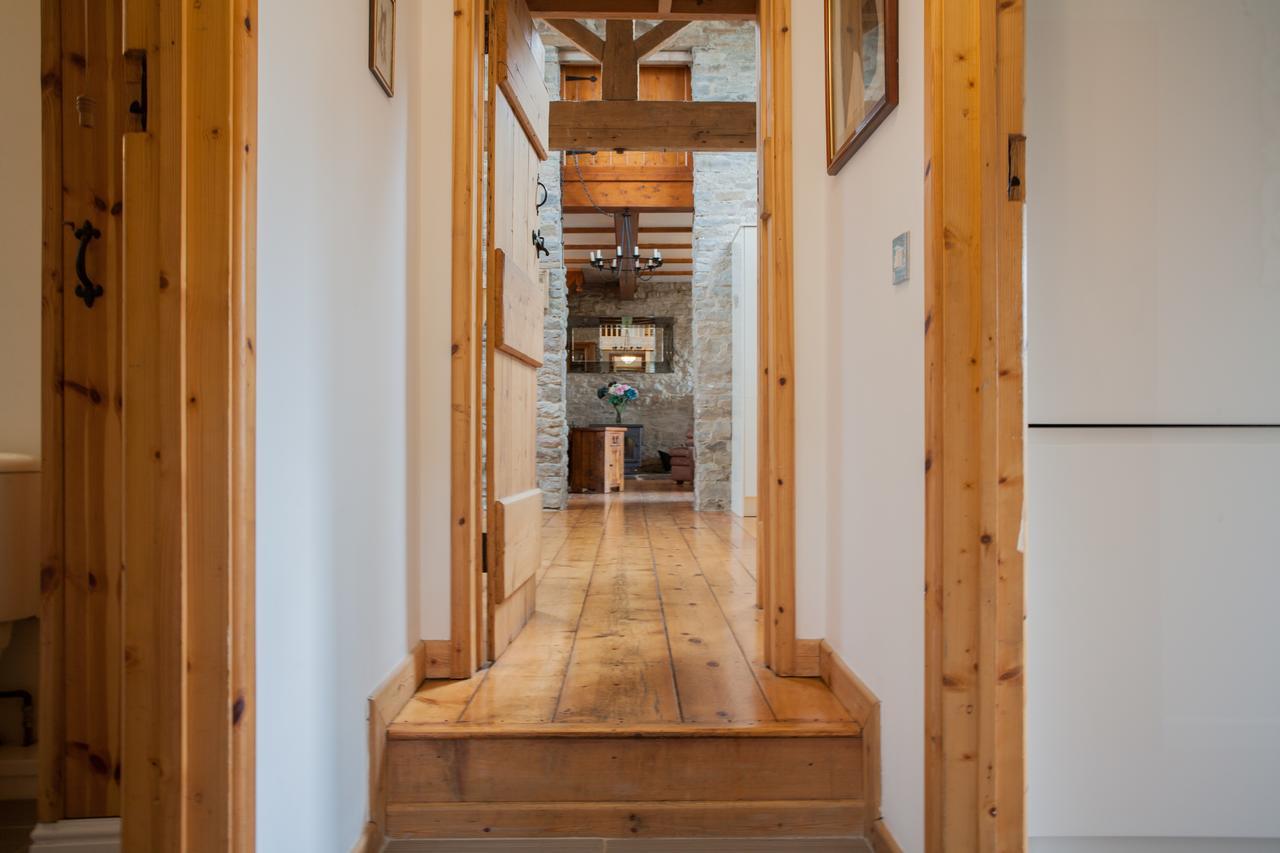 Beudy Bach Bed & Breakfast Cross Hands Dış mekan fotoğraf